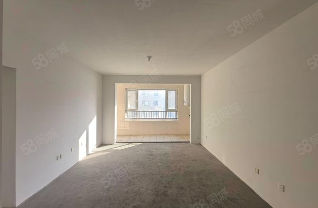 海泰慧园4室2厅145㎡77万二手房图片