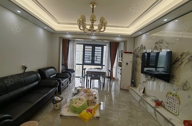 和邦中央半岛3室2厅127㎡53万二手房图片