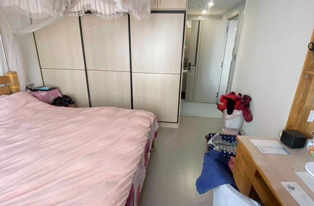 璟睿小区4室2厅165㎡188万二手房图片