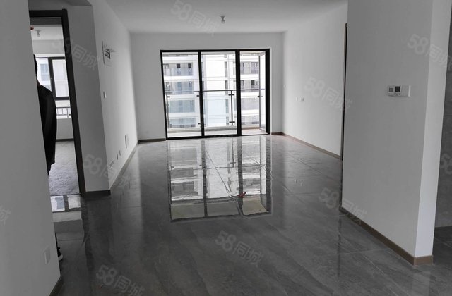 城市芳华，带地下室免大税，小高层