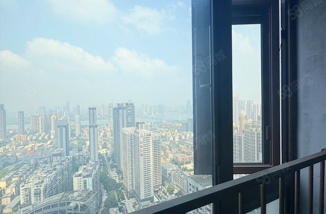富兴时代御城4室2厅191.79㎡240万二手房图片