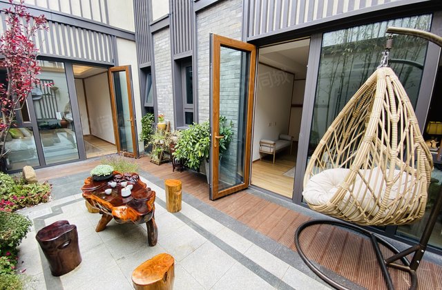 富力公园山 联峰山下 松石高尔夫旁 豪宅别墅 独门独院