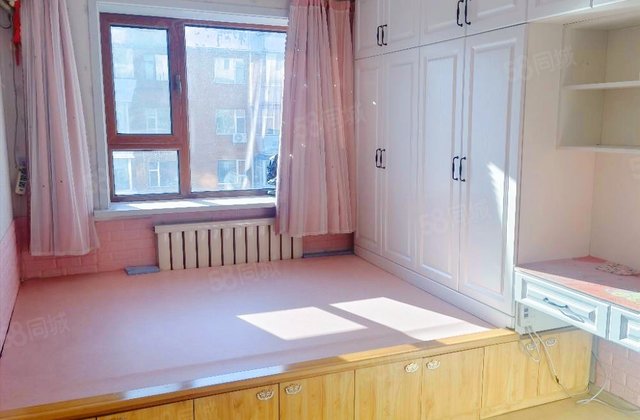 常欣家园(三区)1室1厅52㎡22.8万二手房图片