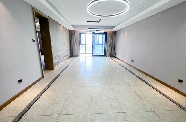 招商大魔方玺悦3室2厅136.15㎡490万二手房图片