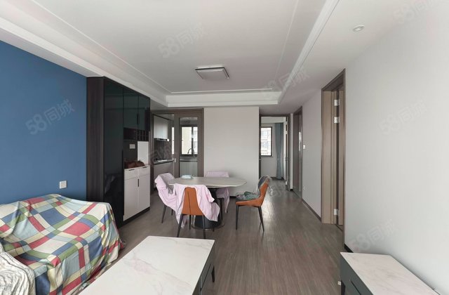 万科云谷4室2厅121.17㎡200万二手房图片