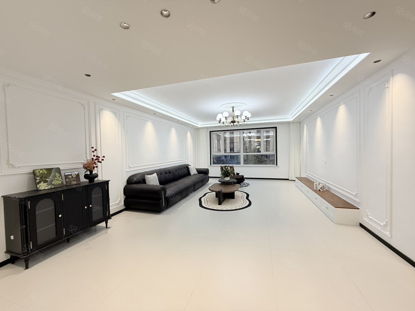 文豪世家3室2厅2卫166㎡南北108万