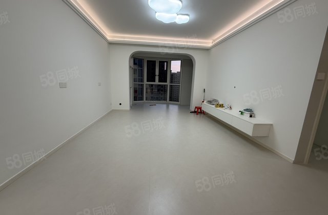 翡翠名都3室2厅127㎡65万二手房图片