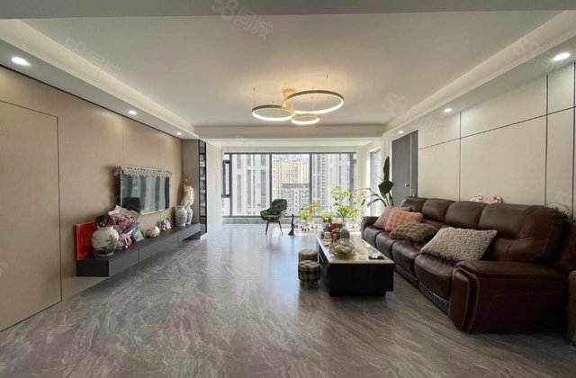 天澜璟樾4室2厅170㎡128.8万二手房图片