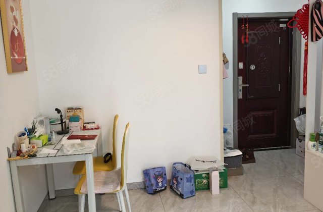 秦正富悦城2室2厅95.2㎡55万二手房图片