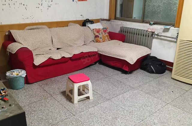 急卖 商业配套齐全 南北通透 出行方便 超低密度 价格美丽