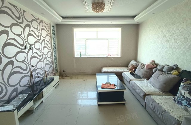 急售 阳光实验附近 颐馨园二期 电梯房  三室两卫 可按揭