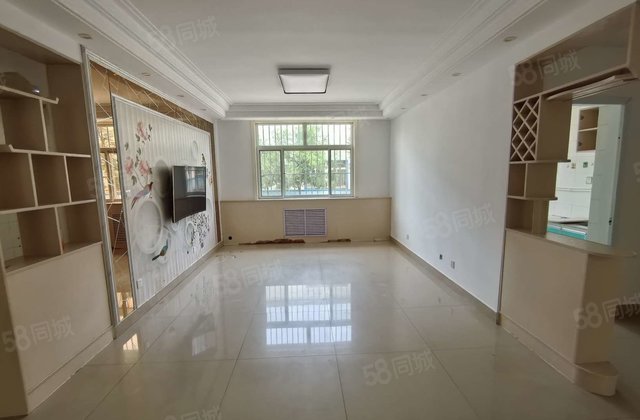 香华小区 3房 周边配套完善