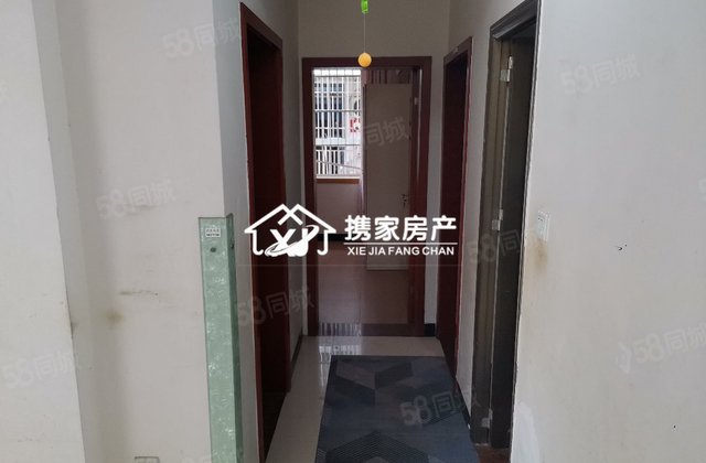 仕伟花园3室2厅111㎡48万二手房图片