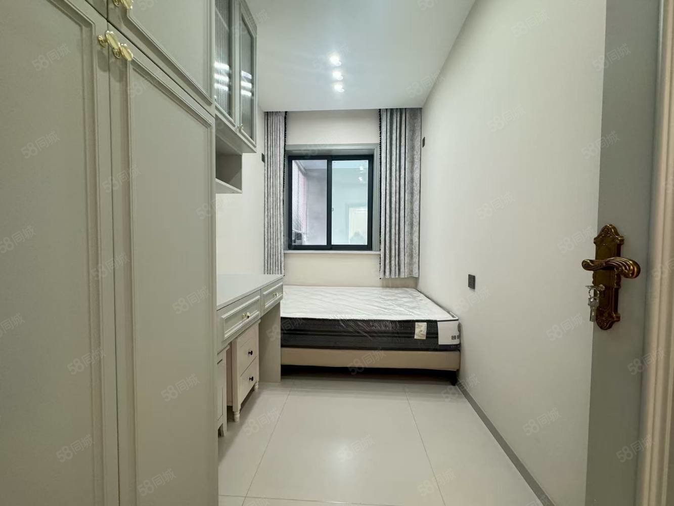 大洋五洲3室2厅1卫100㎡南北55.8万