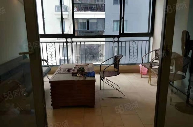 桂林恒大广场5室2厅276㎡120万二手房图片
