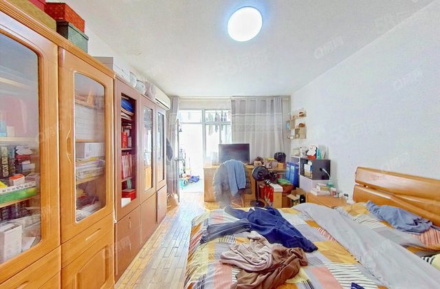 梨花巷小区3室1厅82.08㎡158万二手房图片