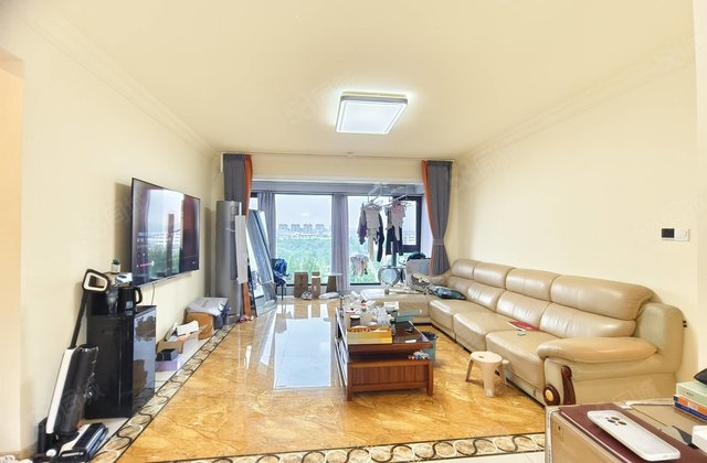 二中聊大南  四居室 送车位免大税 ，总高18的 碧桂园翡丽