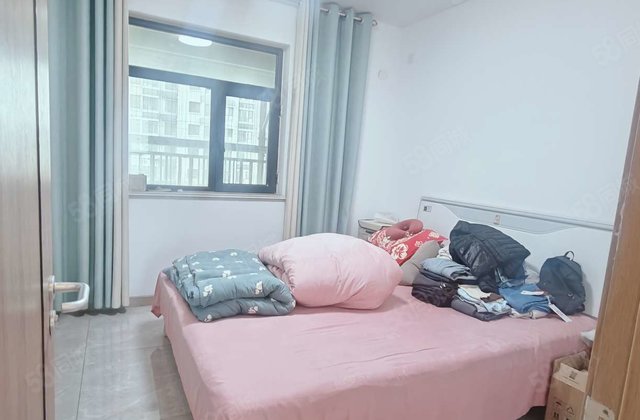 莲湖新城北区精装修三室有车位有储免大税