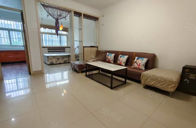 东昌路 三居室 多层3楼 新世纪花园 小区免费停车 御景王宅