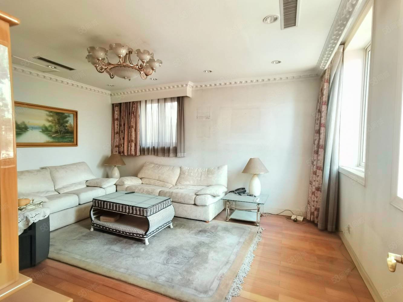 楓露皇苑8室3廳4衛(wèi)432.7㎡南北1600萬