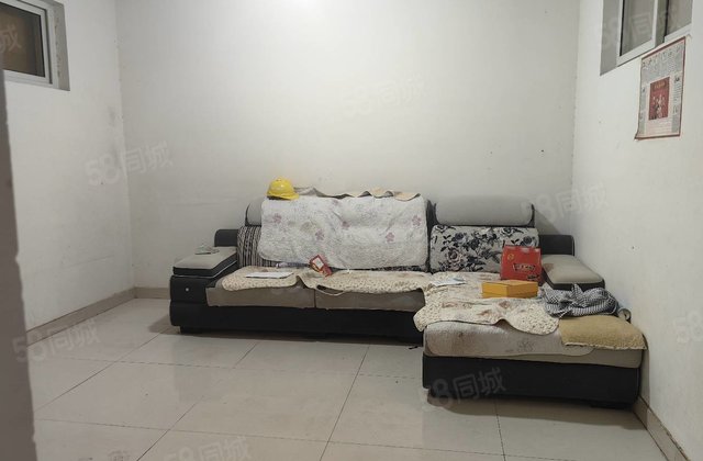 房东着急卖 水岸新城 大三室 免大税 首  付  少