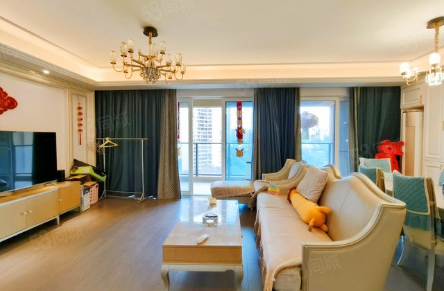 保利拉斐云邸4室2厅159.56㎡155万二手房图片