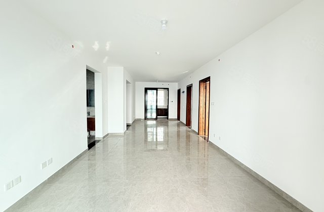 人车分流 新房未住 四室双阳台 星光珺园 带车储 中央帝景