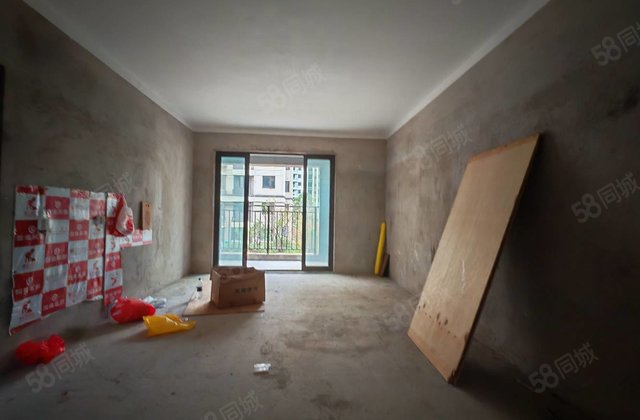 中梁龙吟国瑞4室2厅128㎡75万二手房图片