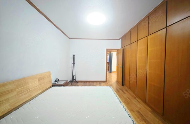 沁园3室2厅93.29㎡199万二手房图片