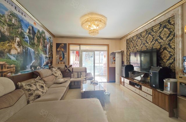 公园榕郡4室2厅138.98㎡130万二手房图片