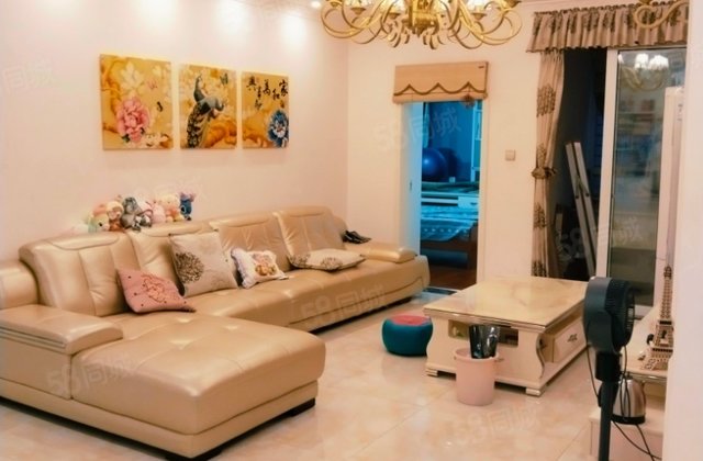 四季康城4室2厅121.39㎡166万二手房图片