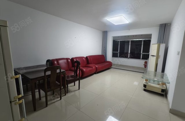 文轩 闸口~东关国际 ~电梯中间楼层 大三室 带储~看房方便