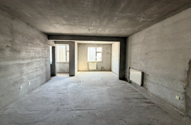 润昌小区3室1厅111.33㎡65万二手房图片