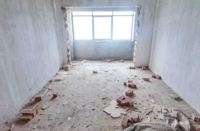 锦绣天成5室3厅202㎡263万二手房图片