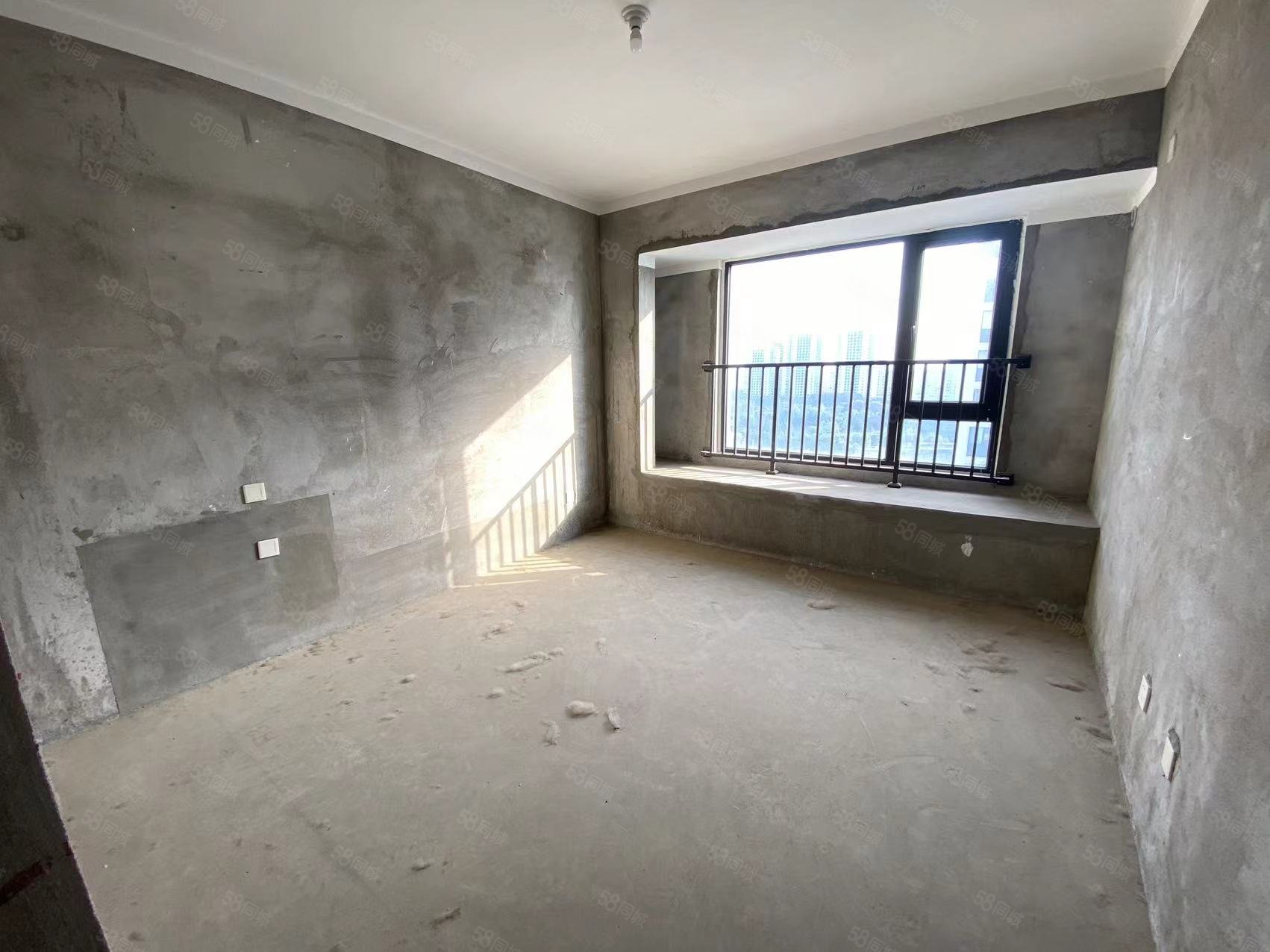 绿城桂语江南3室2厅2卫116.14㎡南北68万