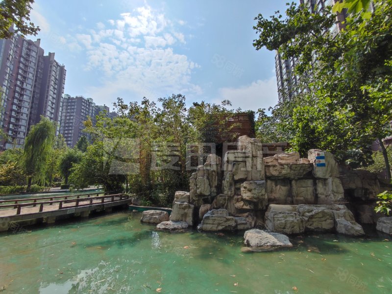 華城濱河世家1室1廳1衛(wèi)56.91㎡南510萬(wàn)