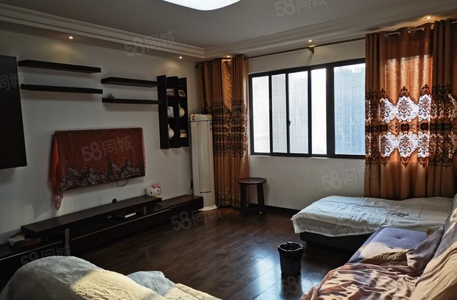 半岛豪苑4室2厅157.4㎡72.8万二手房图片