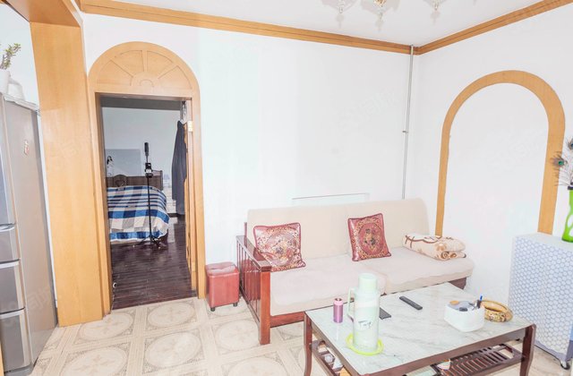 半坡西街小区2室1厅55㎡35万二手房图片