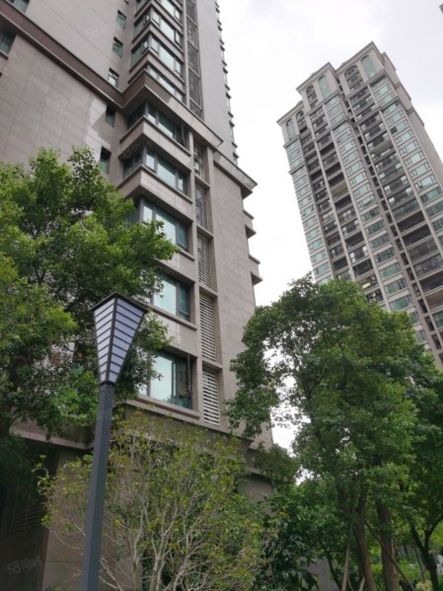 粤海花园3室2厅2卫125.42㎡东南76.8万