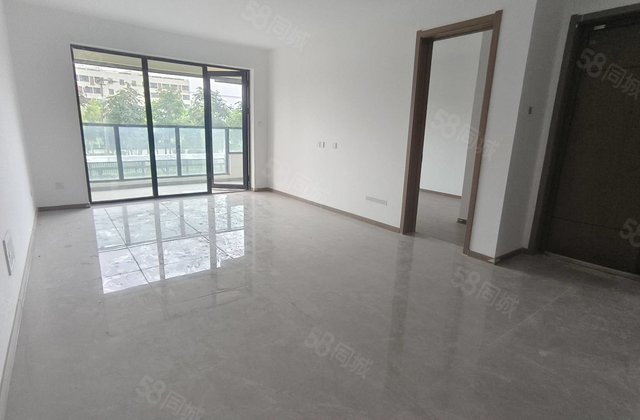 急售一实验，城市玖玺，三叶草户型，学府印象芳华区政府附近