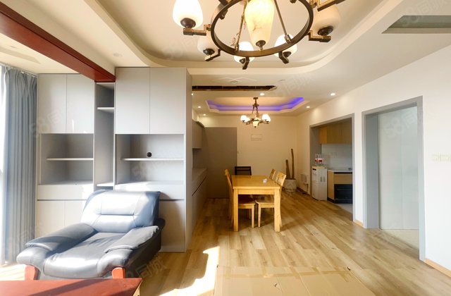 卓锦城4期千树郡2室1厅88.71㎡138万二手房图片