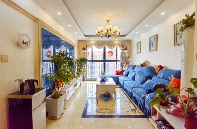 龙都国际3室2厅94.53㎡72万二手房图片