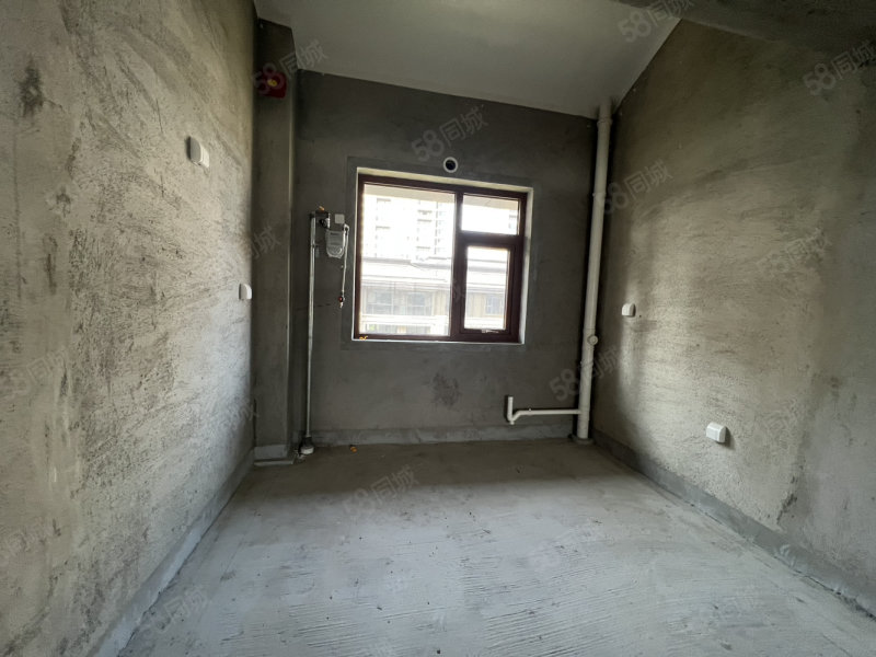 建业世和府3室2厅2卫169㎡南北164万
