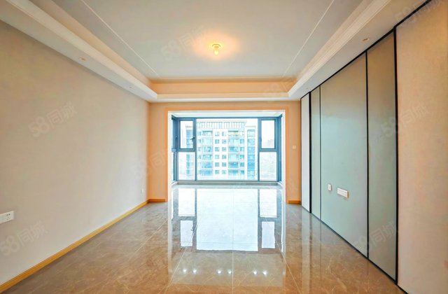 金科博翠湾(一期)4室2厅133㎡180万二手房图片