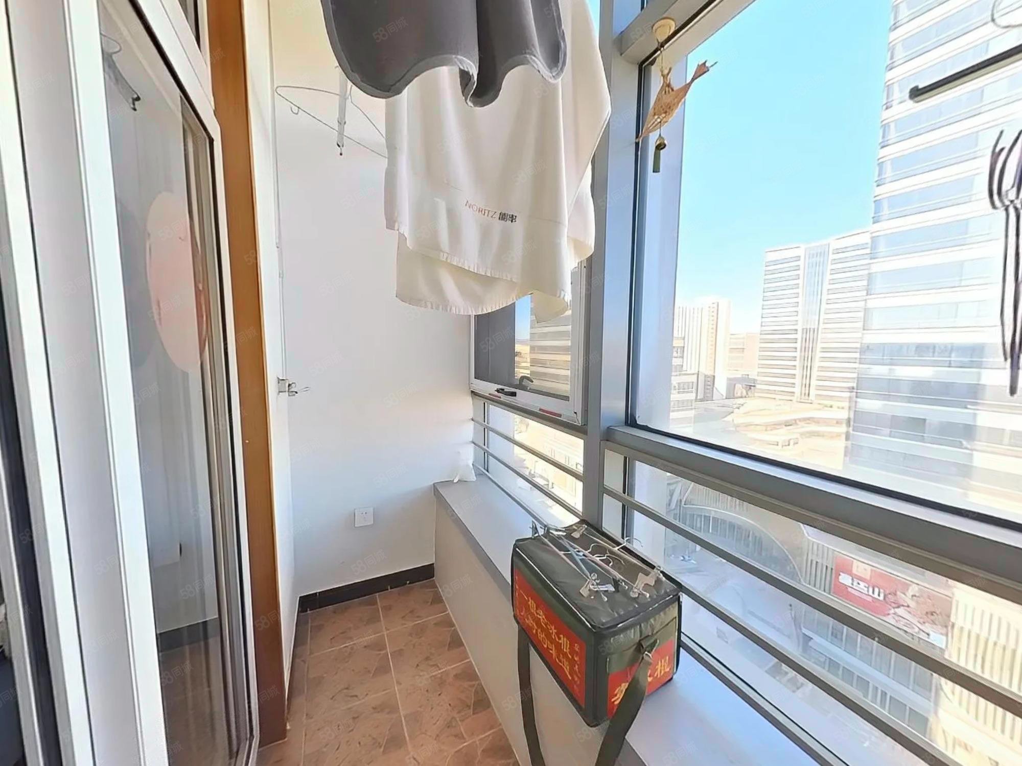 清城北區(qū)3室1廳1衛(wèi)85.59㎡南北195萬