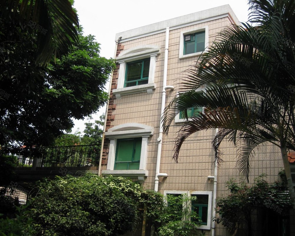 裕景花园广州环城高速以外