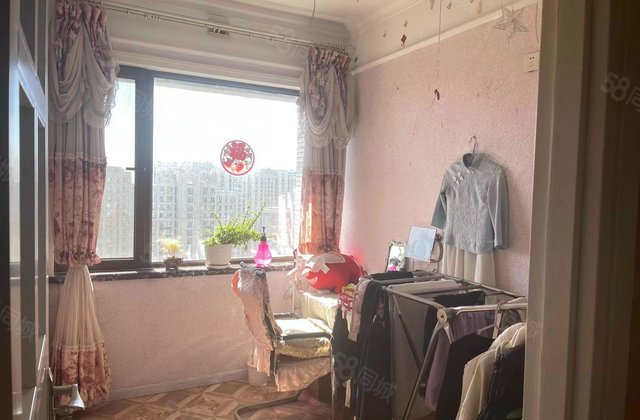万国宫馆(二期)2室1厅55㎡65万二手房图片
