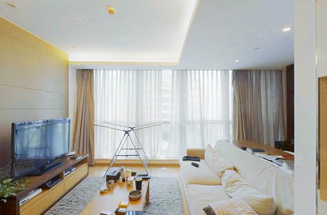 环球188国际公寓1室2厅103.2㎡323万二手房图片