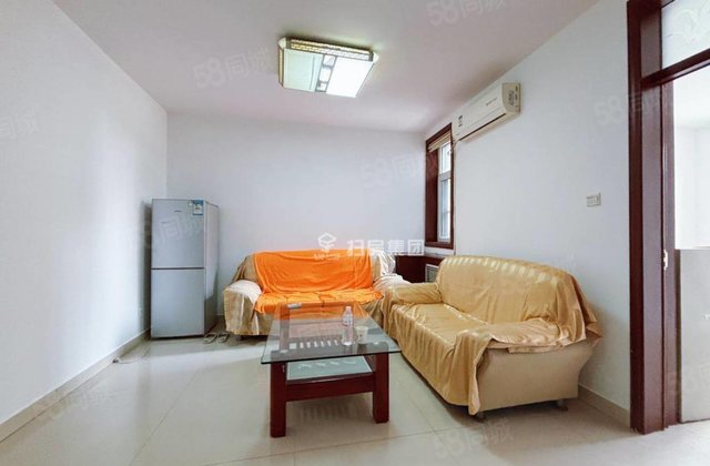 香格里水岸新城三室一楼带大院子费用低急急急