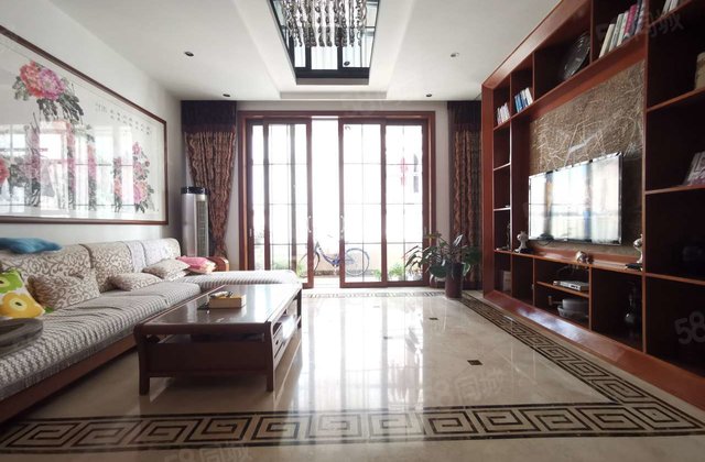 老文轩 崛版户型 错层设计 挑高客厅 下沉式餐厅厨房